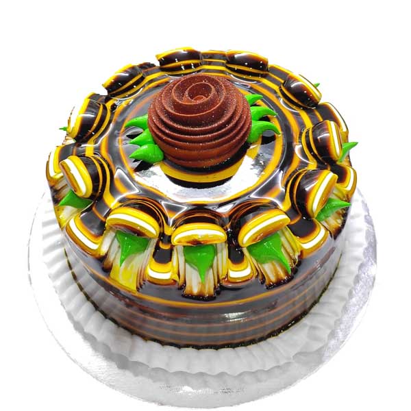 Mango Cake With Chocolate Cream